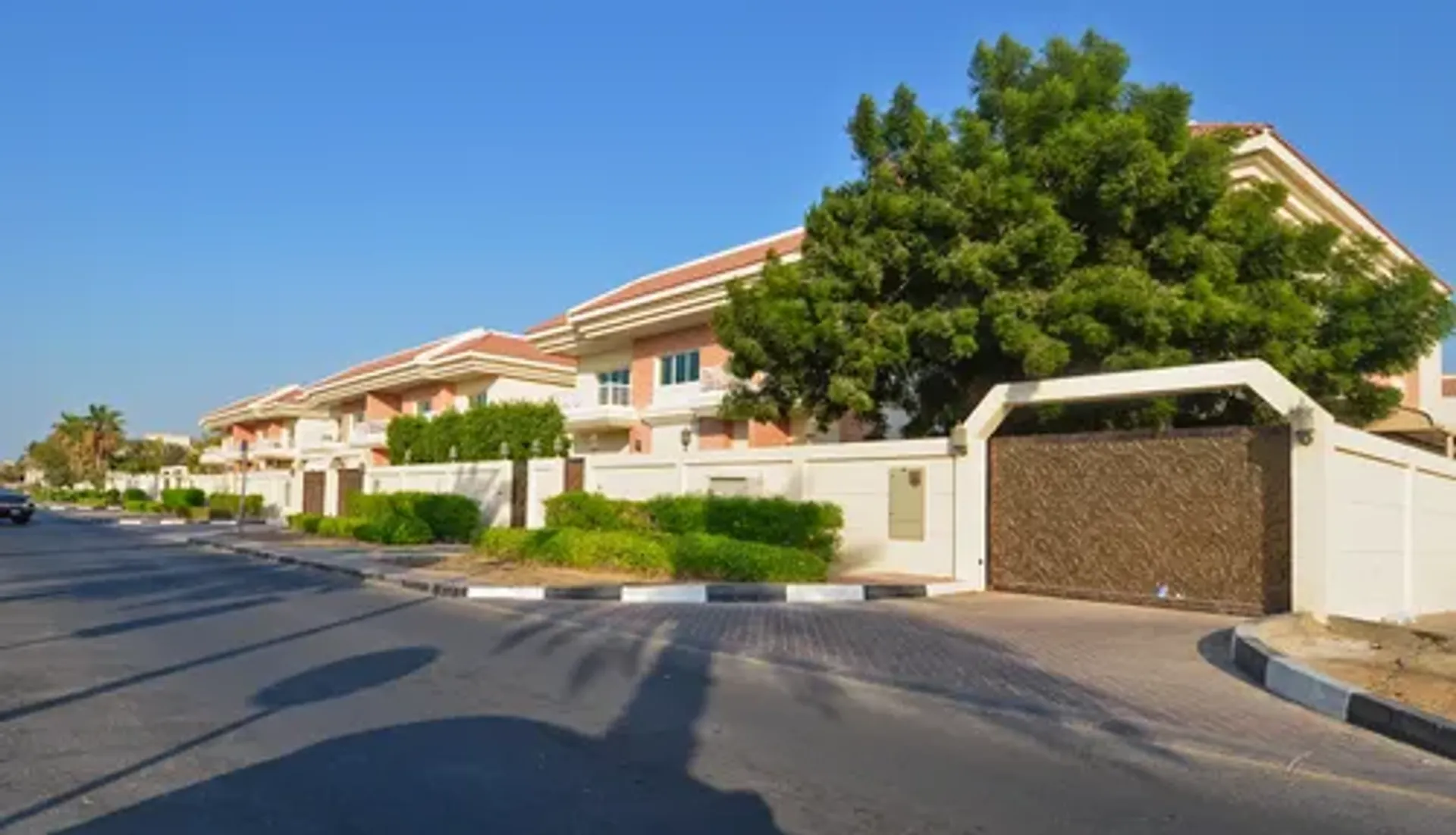 jumeirah-2024-11-06t071239444z