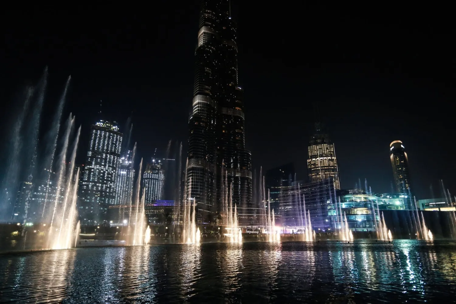20 Must-Visit Landmarks in Dubai