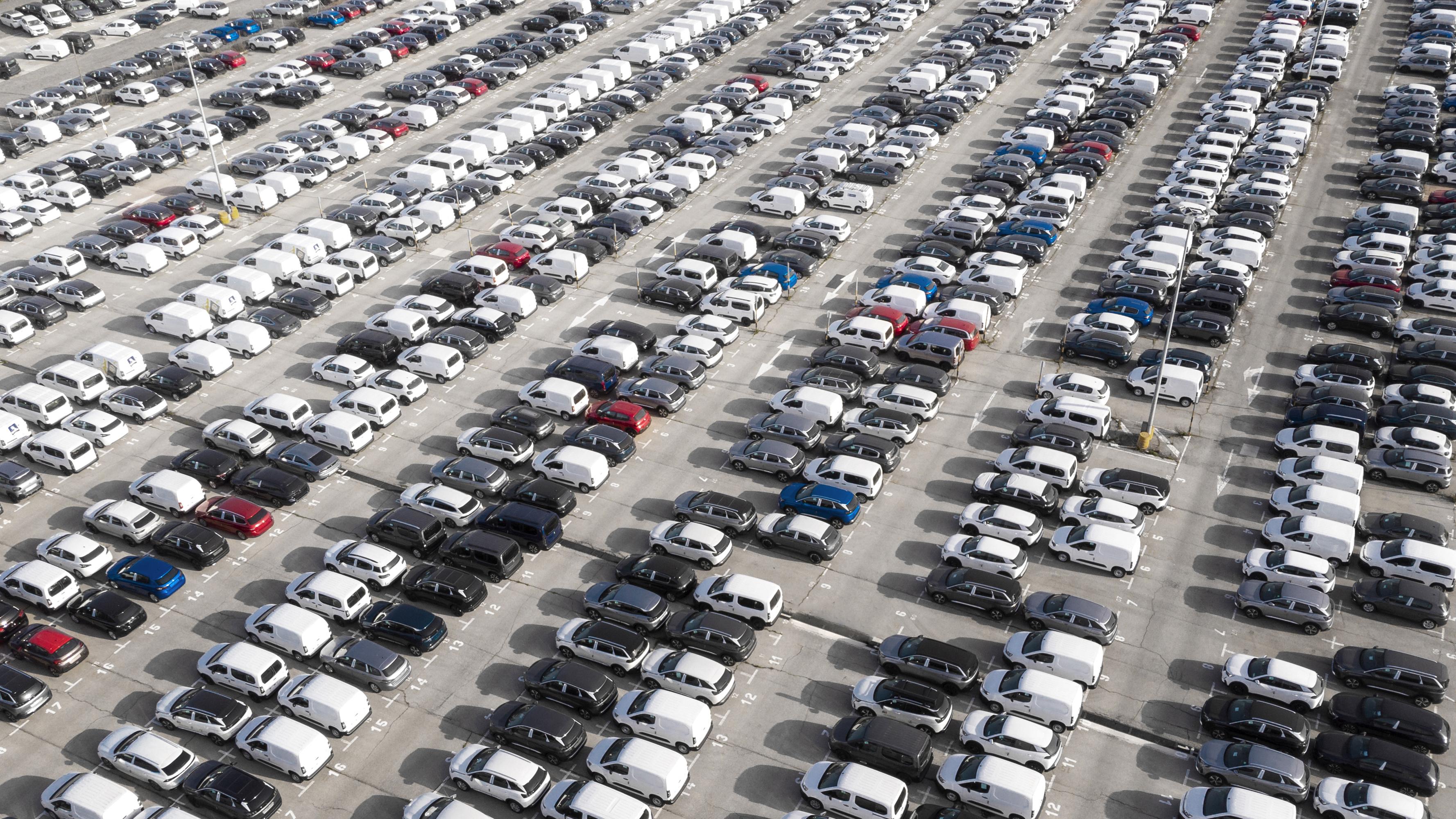 Top 5 Free Electric Car Charging and Parking Spots in Dubai