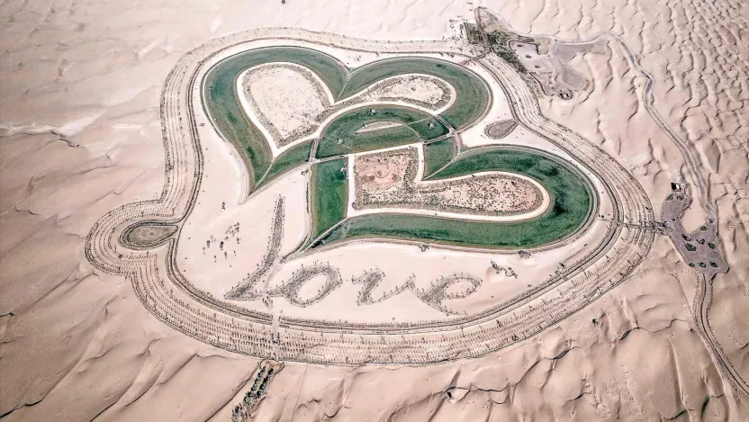 Love lake Dubai - everything you need to know!