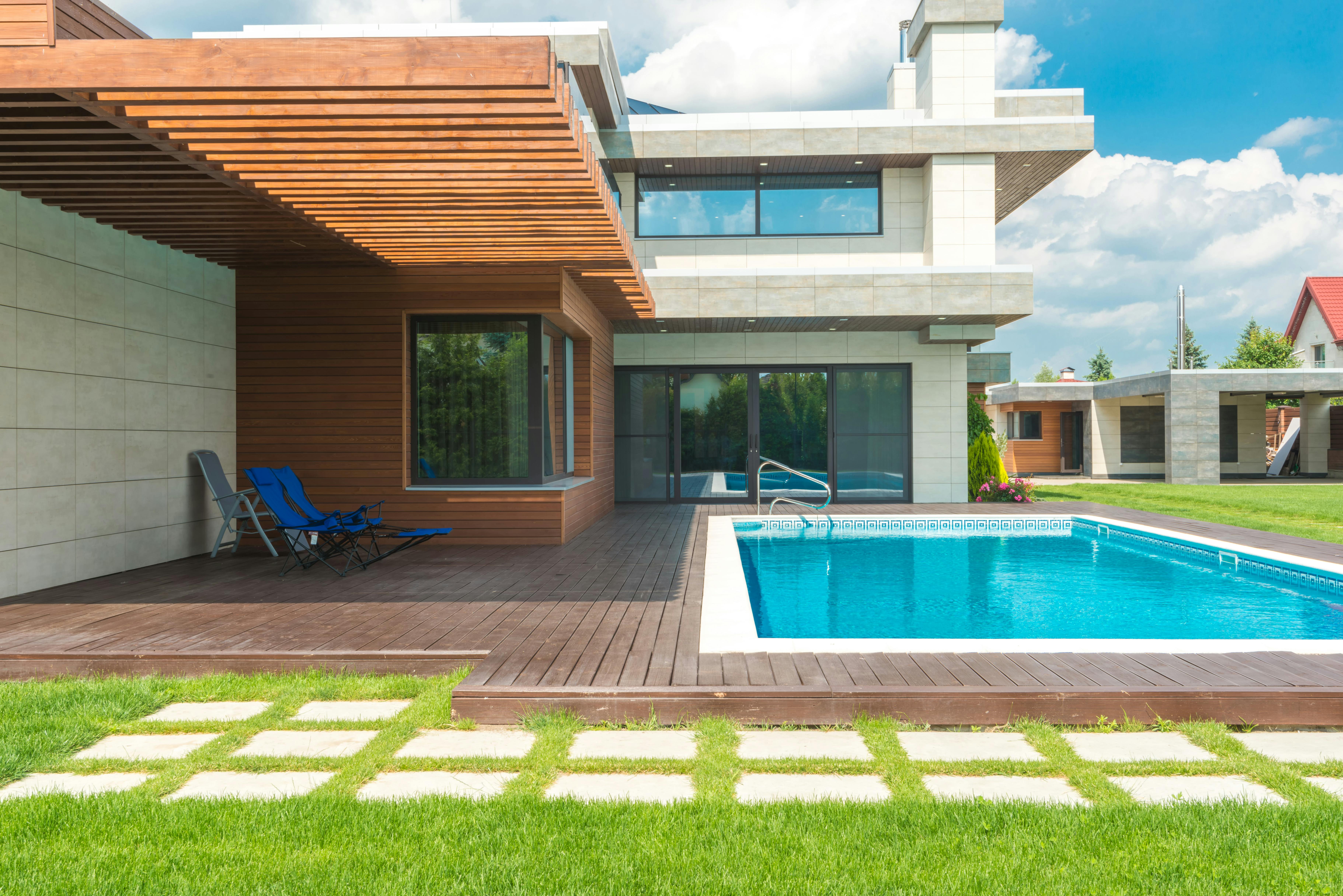 Advantages of Buying a Villa in Jumeirah Village Circle (JVC)
