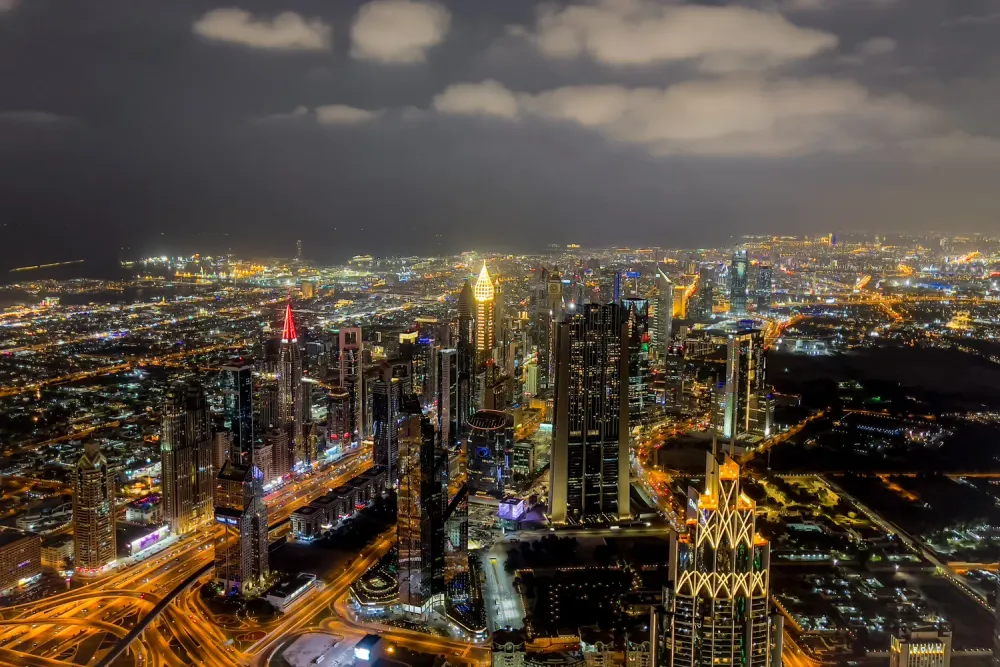 Why Dubai? Exploring the Lifestyle and Opportunities for Real Estate Agents