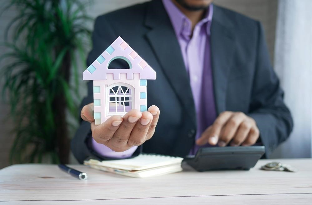 DIY or Property Manager? Best Choice for Dubai Landlords
