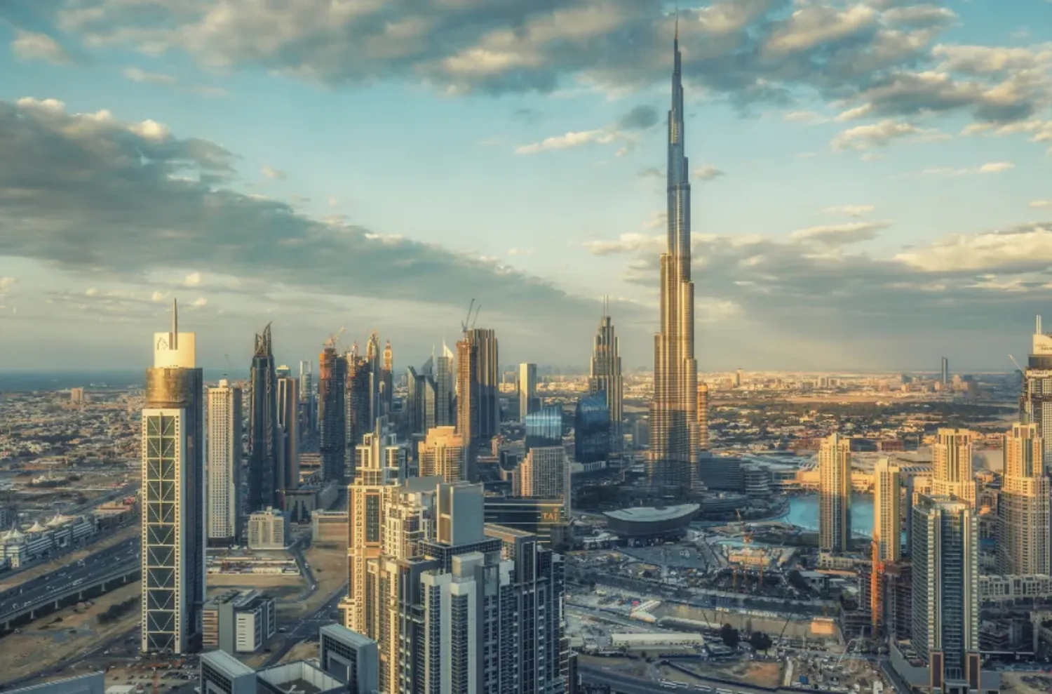 Downtown Dubai vs Dubai Creek Harbour: 7 Key Differences That Matter