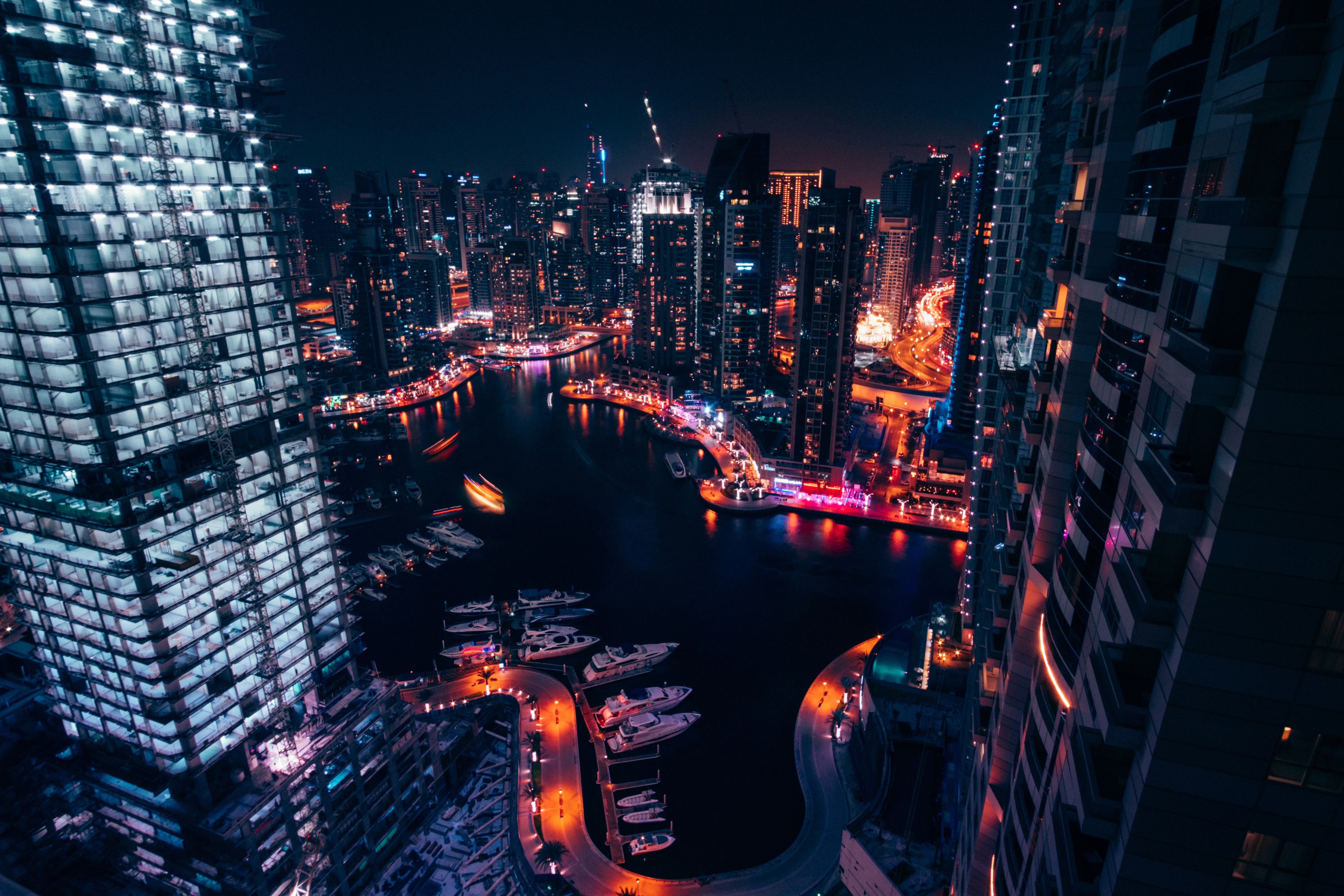 Discover Prime Residential Properties in Dubai Marina