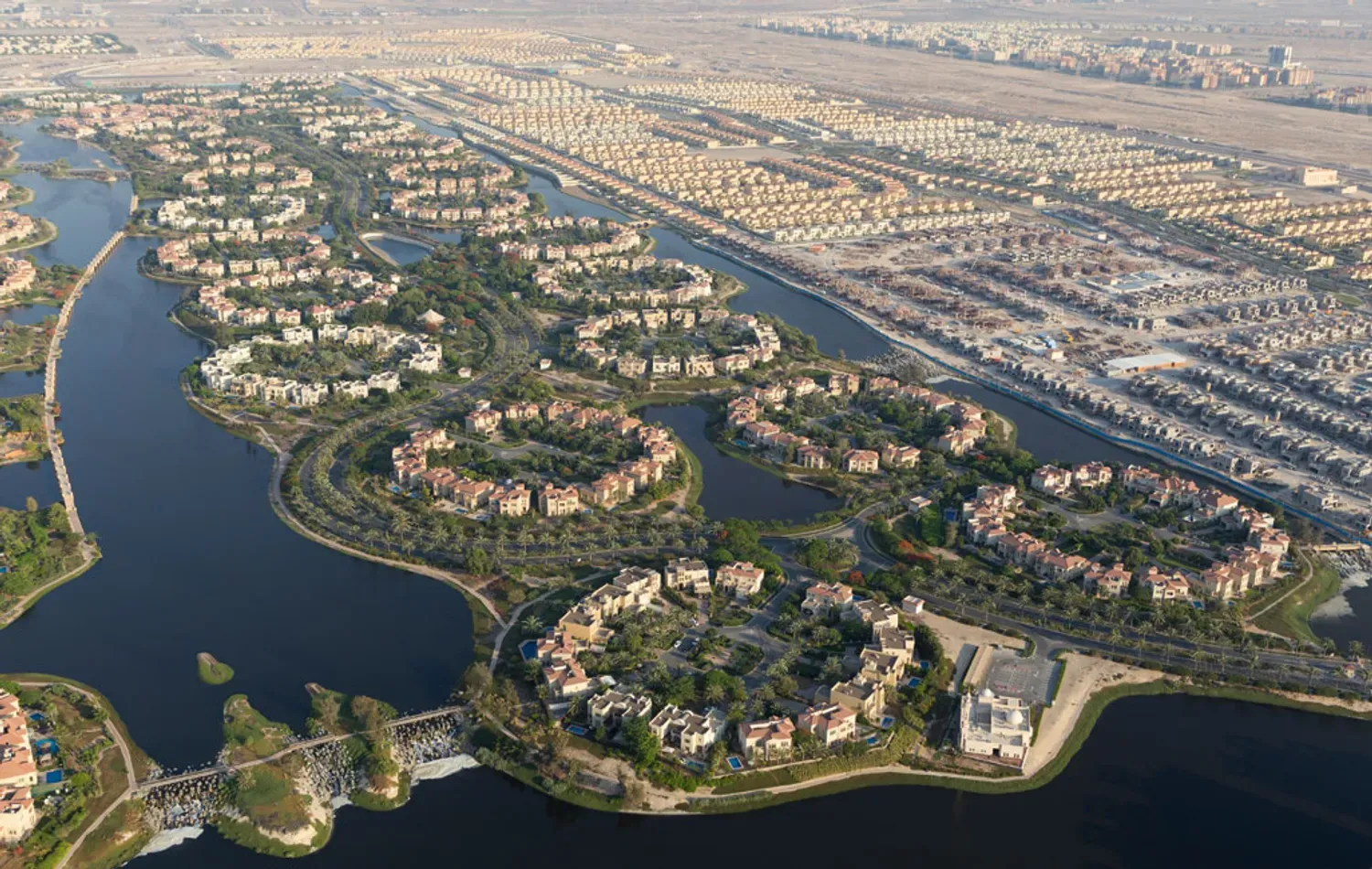Discover Jumeirah Islands: Dubai's Premier Luxury Community
