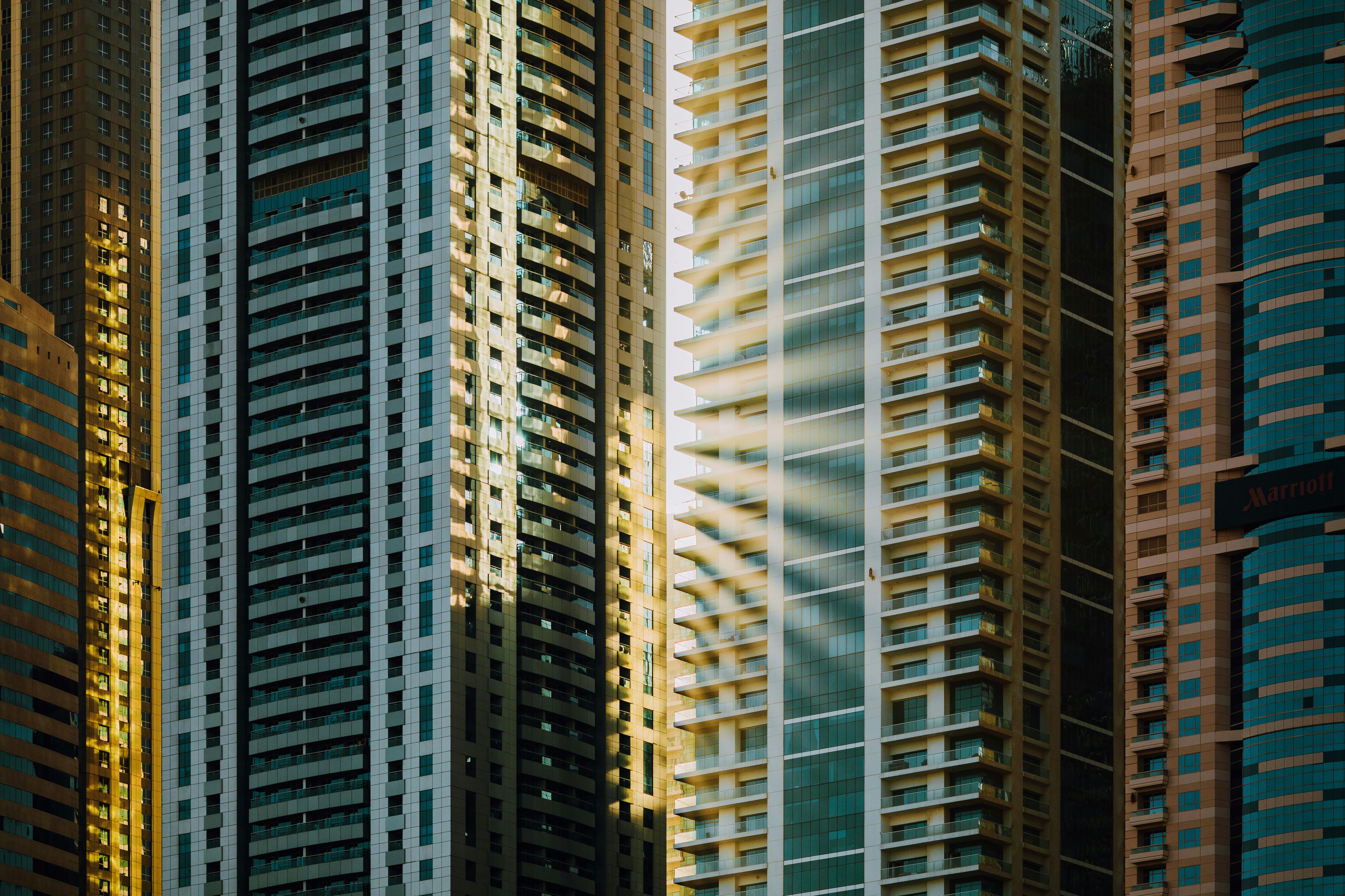 Is It the Right Time to Invest in Dubai Real Estate?