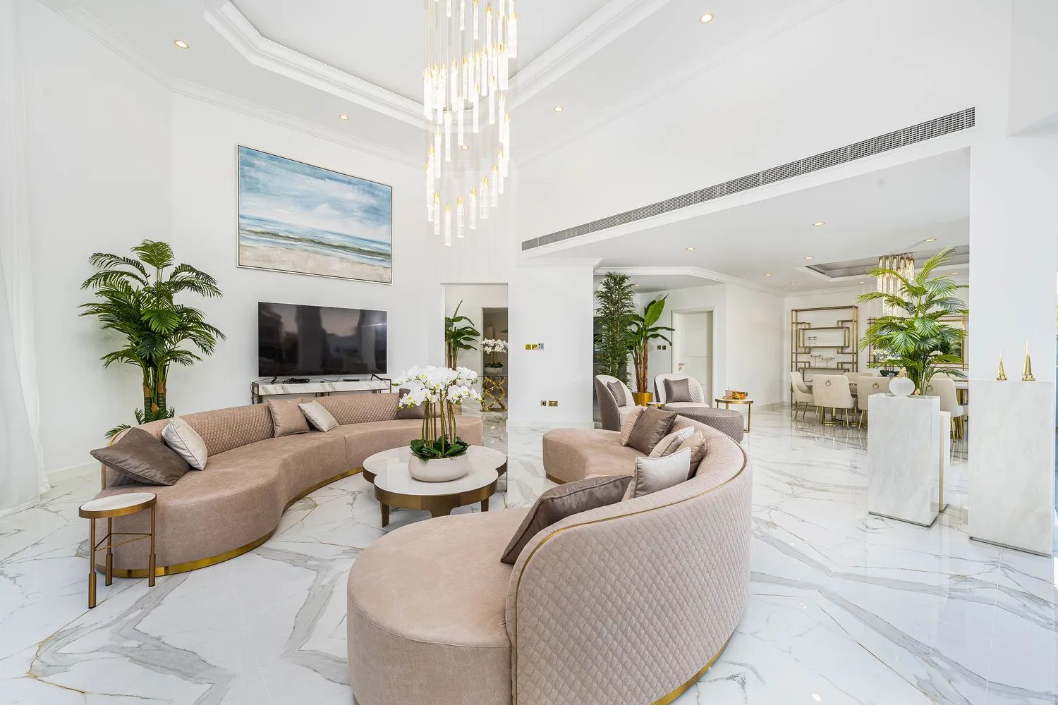 Short-term vs. Long-term Rentals in UAE: Which to Choose?