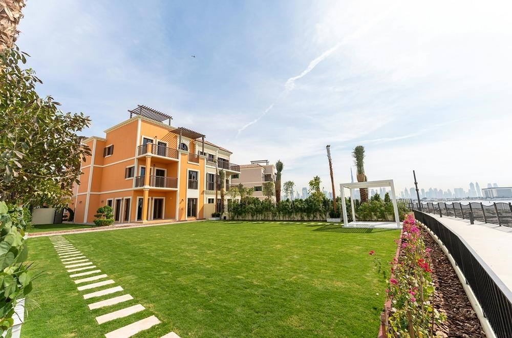 Legal Checklist for Foreign Buyers of Dubai Resale Homes