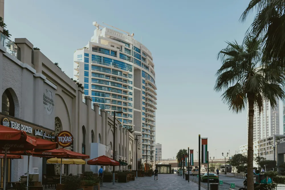 Major advantages of commercial space over residential property.