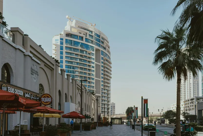 Major advantages of commercial space over residential property.