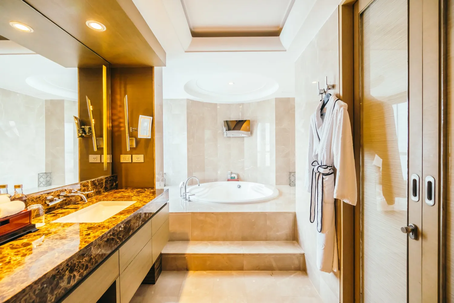 How to Create a Spa-Like Bathroom at Home
