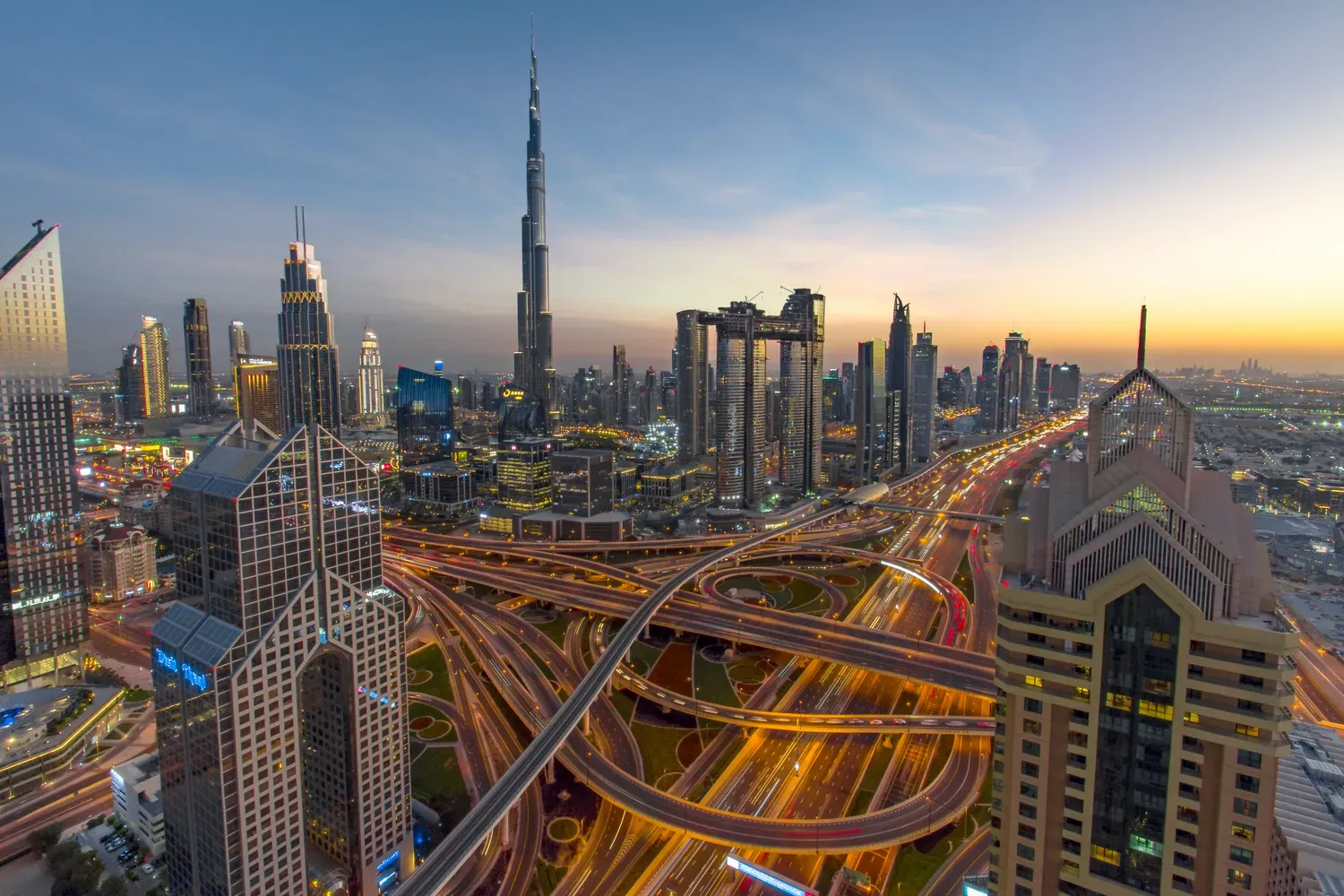 Why move to Dubai? 20 Reasons You Should