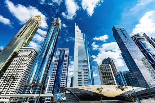 Freehold Zones & Golden Visas: A Guide to Foreign Ownership of Commercial Property