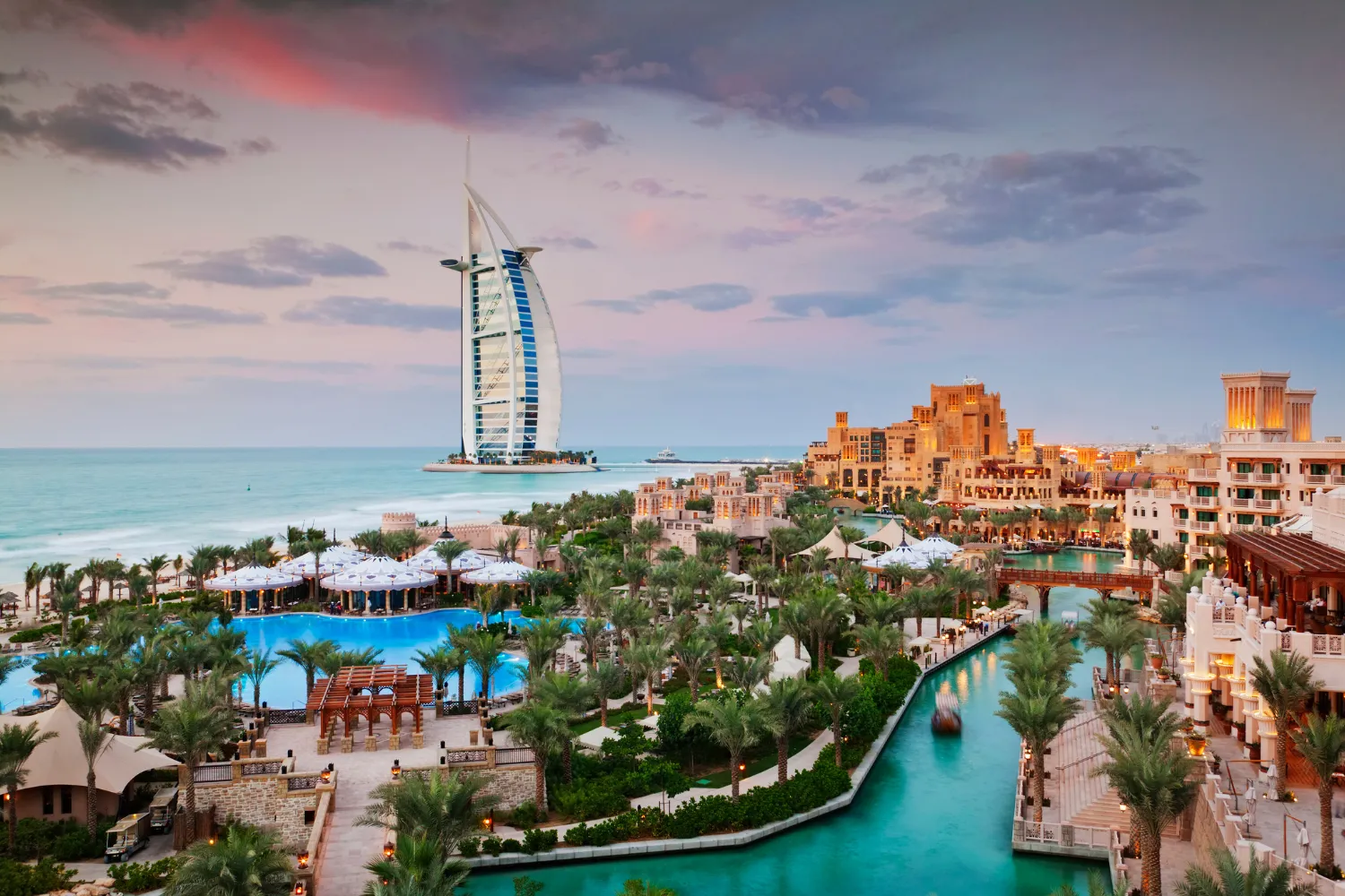 The 2024-25 Boom in Dubai’s Commercial Real Estate Market: Key Figures & What They Mean for Investors