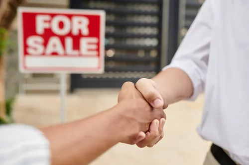Buy a Business in Dubai: Restaurants, Bars, Barbershops & More