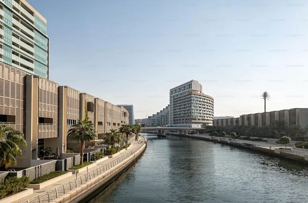 Al raha beach, abu dhabi: waterfront living and investment opportunities