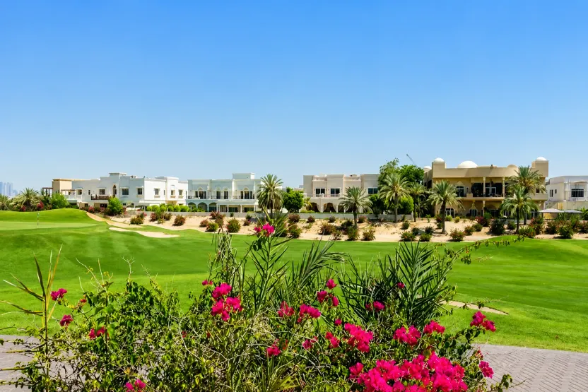 Amenities and facilities in Emirates Living