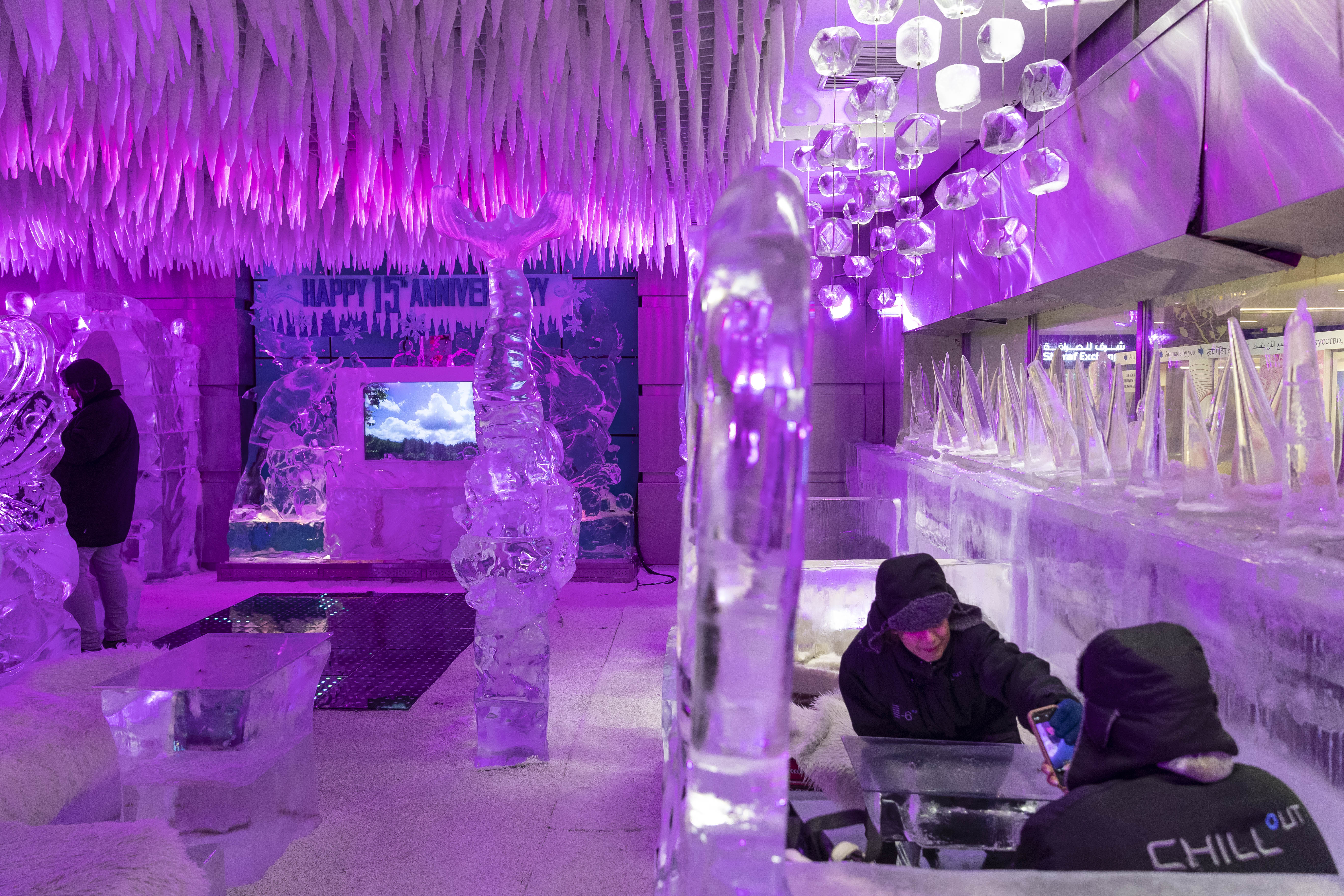 Chillout Ice Lounge at Times Square Centre