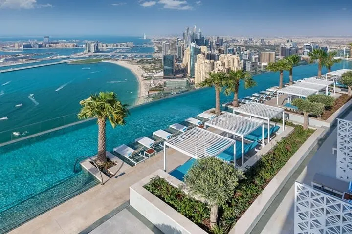 Jumeirah Beach Residence (JBR)