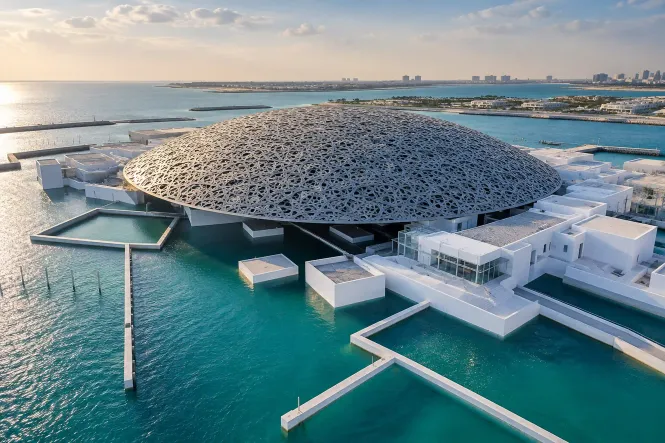 How is Louvre Abu Dhabi laid out?
