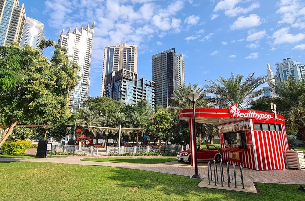 OUTDOOR SPACES & PARKS 