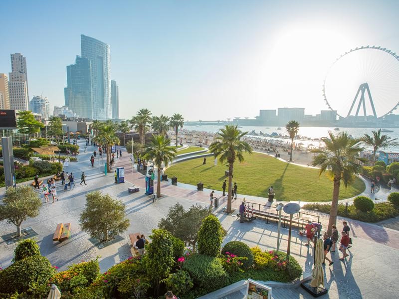 OUTDOOR SPACES & PARKS
