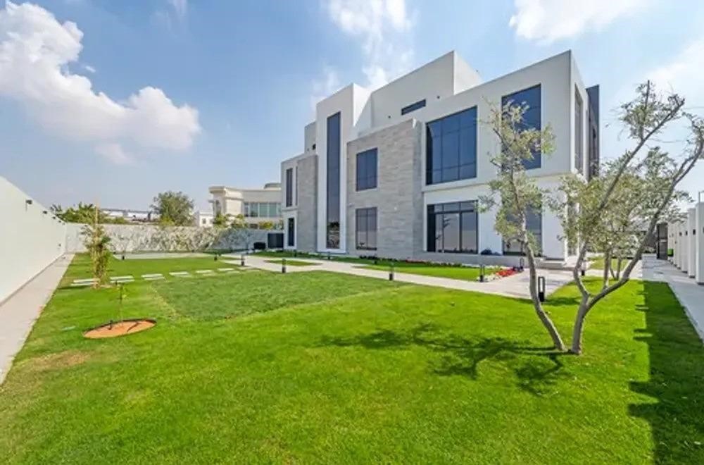 PROPERTIES IN NAD AL SHEBA 4 