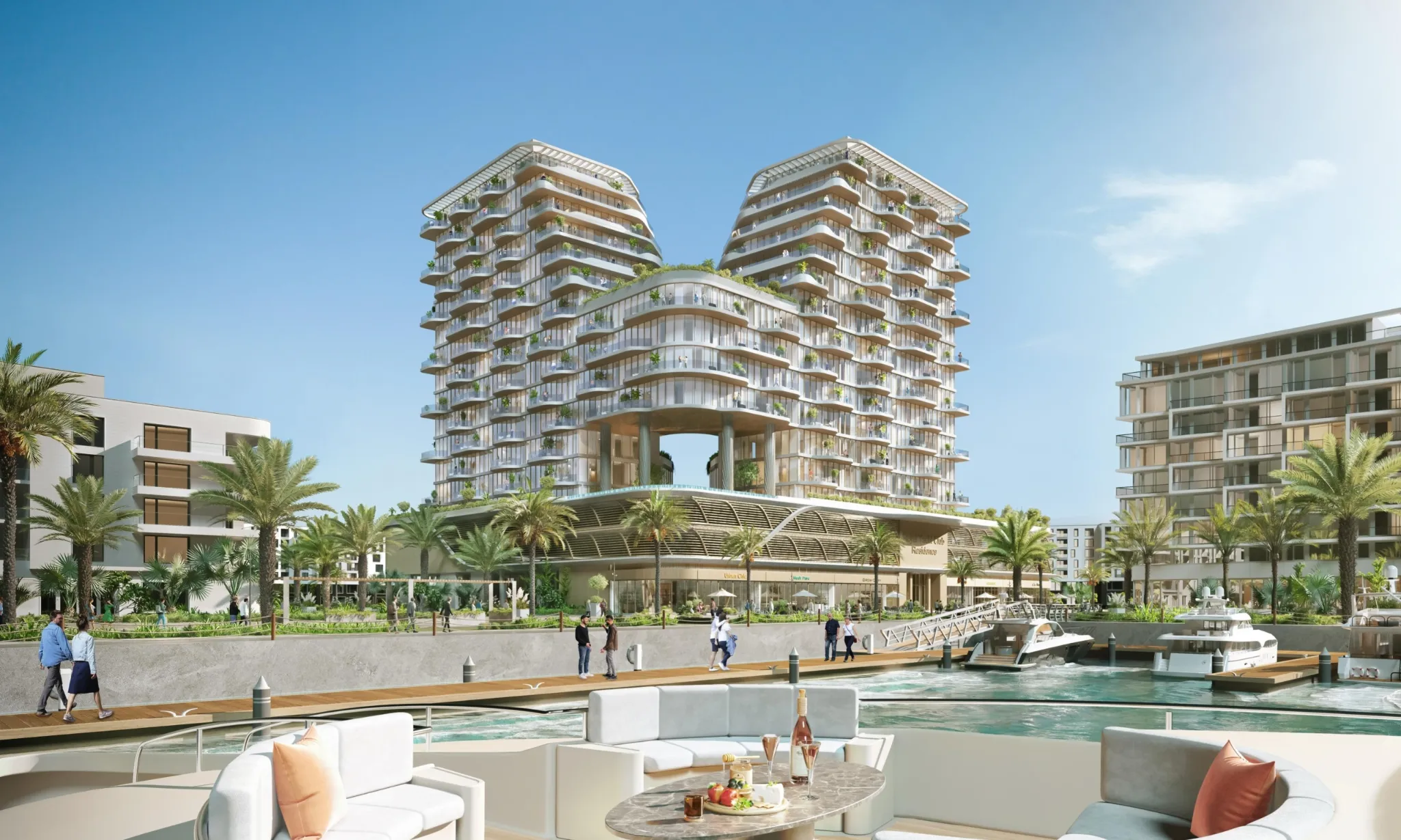 Royal Yacht Club Residence