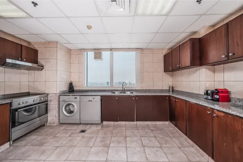 4 Bedrooms Apartment in KG Tower