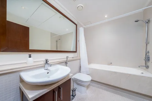 2 Bedrooms Apartment in Shemara Tower