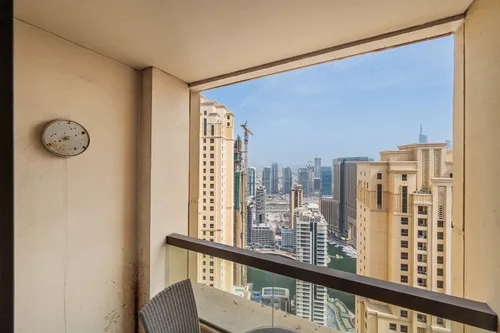 2 Bedrooms Apartment in Sadaf 6