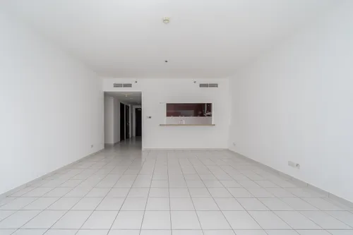 3 Bedrooms Apartment in Marina Tower