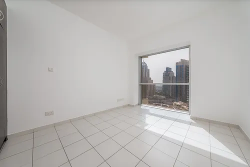 3 Bedrooms Apartment in Marina Tower