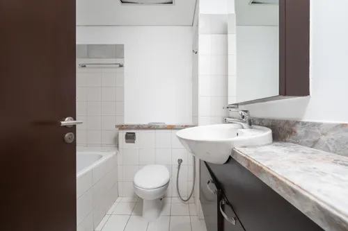 3 Bedrooms Apartment in Marina Tower