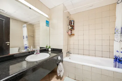 1 Bedroom Apartment in Building 56