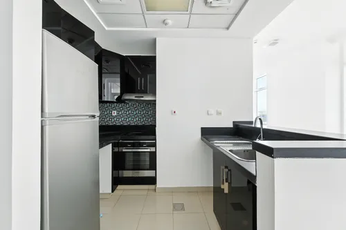 1 Bedroom Apartment in Botanica Tower