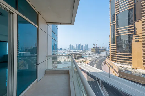 1 Bedroom Apartment in Botanica Tower