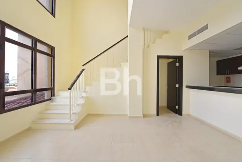 1 Bedroom Duplex | Fortunato | Great Location