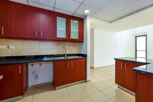 3 Bedrooms Apartment in Rimal 1