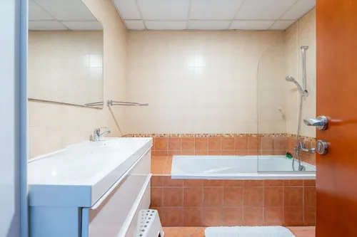 3 Bedrooms Apartment in Marina View Tower B