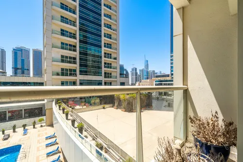 3 Bedrooms Apartment in Marina View Tower B