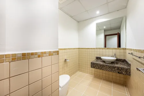 3 Bedrooms Apartment in Murjan 5