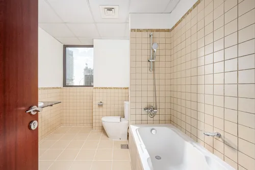 3 Bedrooms Apartment in Murjan 5