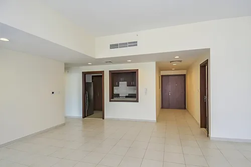 2 Bedrooms Apartment in Executive Tower M