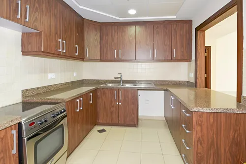 2 Bedrooms Apartment in Executive Tower M