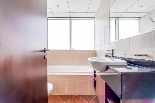 2 Bedrooms Apartment in The Jewel Tower A
