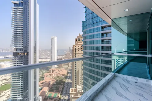 3 Bedrooms Apartment in Al Fattan Marine Tower