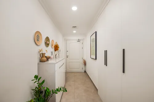 2 Bedrooms Apartment in Time Place Tower