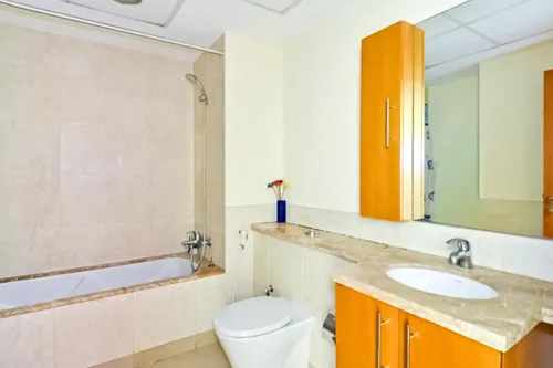 1 Bedroom Apartment in The Links Canal Apartments